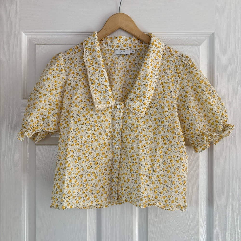 Lush Yellow and White Floral Blouse with Puff Sleeves
